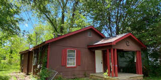 806 W 25th 806 W 25th Photo Gallery 1