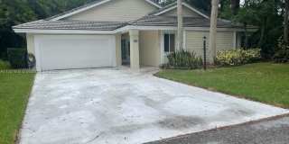 5762 Peachwood Ct 5762 Peachwood Ct Photo Gallery 1