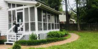 2462 Foxwood Dr 2462 Foxwood Dr Photo Gallery 1
