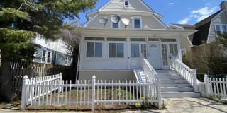 29 N Bartram Ave 29 N Bartram Ave Photo Gallery 1