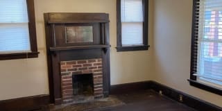 109 West Poplar Street 109 West Poplar Street Photo Gallery 1