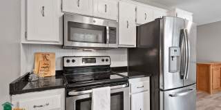 16291 Finch Way 16291 Finch Way Photo Gallery 1