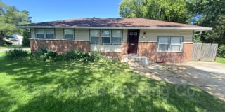 135 Florissant Park Drive 135 Florissant Park Drive Photo Gallery 1