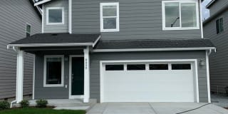 8439 63rd Pl NE 8439 63rd Pl NE Photo Gallery 1