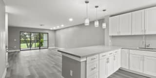 17 Southport Lane 17 Southport Lane Photo Gallery 1