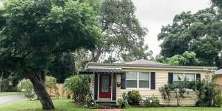 1302 East Frierson Avenue 1302 East Frierson Avenue Photo Gallery 1
