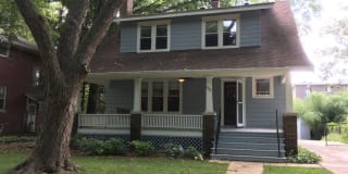 903 S. Busey Ave. 903 S. Busey Ave. Photo Gallery 1