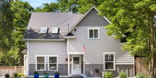 107 E 35th St. 107 E 35th St. Photo Gallery 1