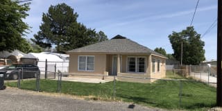212 South 39th Avenue 212 South 39th Avenue Photo Gallery 1
