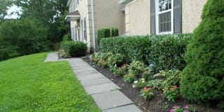 203 RAWLES RUN LANE 203 RAWLES RUN LANE Photo Gallery 1
