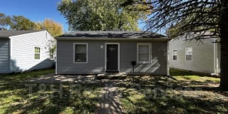 1421 N Rochester Ave 1421 N Rochester Ave Photo Gallery 1
