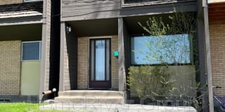 220 N Fanning Ave 220 N Fanning Ave Photo Gallery 1