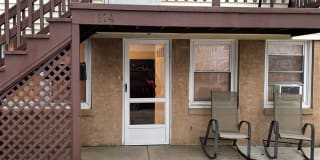 114 N Troy 114 N Troy Photo Gallery 1