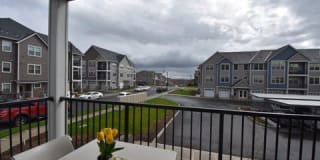 16401 NW Chadwick Way, Unit 207 16401 NW Chadwick Way, Unit 207 Photo Gallery 1