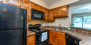 Waterford Place Apartment Homes Waterford Place Apartment Homes Photo Gallery 1