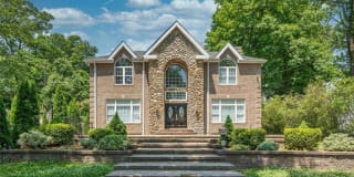 81 Somerset Dr 81 Somerset Dr Photo Gallery 1