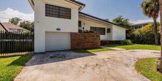 19920 Highland Lakes Blvd 19920 Highland Lakes Blvd Photo Gallery 1