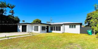 9525 Jamaica Dr 9525 Jamaica Dr Photo Gallery 1
