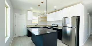 3802 Las Vistas Ln 3802 Las Vistas Ln Photo Gallery 1