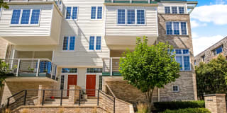 2579 N Farwell Ave 2579 N Farwell Ave Photo Gallery 1