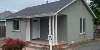 1509 Warner St 1509 Warner St Photo Gallery 1