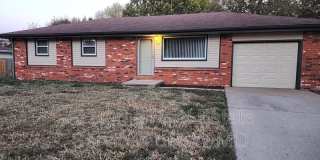 206 N Oakwood Ave 206 N Oakwood Ave Photo Gallery 1