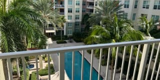804 E Windward Way 804 E Windward Way Photo Gallery 1