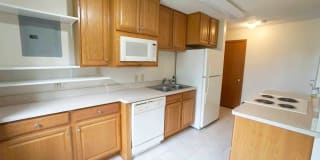 476 75th Avenue NE 476 75th Avenue NE Photo Gallery 1