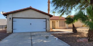 1657 Ash Avenue 1657 Ash Avenue Photo Gallery 1