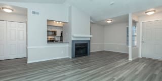 Tides on Post Oak Apartments Tides on Post Oak Apartments Photo Gallery 1