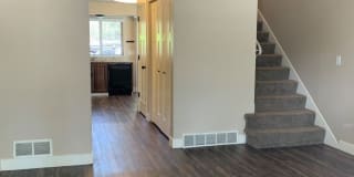 6140 Vine Park Drive 6140 Vine Park Drive Photo Gallery 1