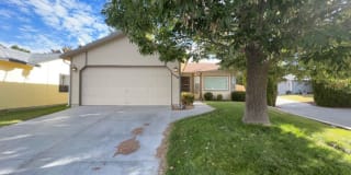 5438 S Paintbrush Pl 5438 S Paintbrush Pl Photo Gallery 1
