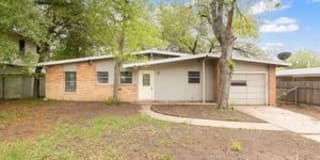 350 HIALEAH AVE 350 HIALEAH AVE Photo Gallery 1