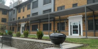 2123 Shady Ave 2123 Shady Ave Photo Gallery 1