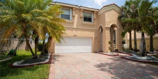 4953 SW 163rd Ave 4953 SW 163rd Ave Photo Gallery 1