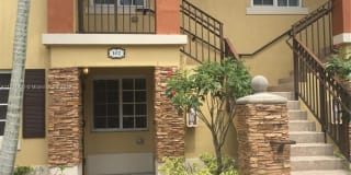 945 NE 34th Ave 945 NE 34th Ave Photo Gallery 1