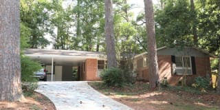 1742 N Holly Lane NE 1742 N Holly Lane NE Photo Gallery 1