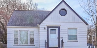 24450 Hawthorne Dr 24450 Hawthorne Dr Photo Gallery 1