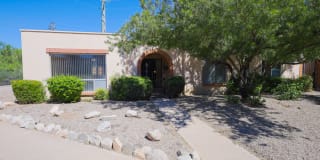 1053 North Via Verano 1053 North Via Verano Photo Gallery 1