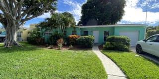 1751 12th Court N 1751 12th Court N Photo Gallery 1