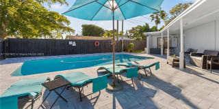 1400 SW 34th Ter 1400 SW 34th Ter Photo Gallery 1