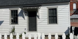 114 West Anderson Street - D 114 West Anderson Street - D Photo Gallery 1
