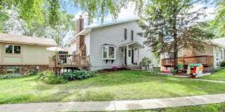 3564 Pilgrim Ln N 3564 Pilgrim Ln N Photo Gallery 1