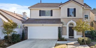 7513 N Trellis Circle 7513 N Trellis Circle Photo Gallery 1