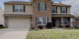 5894 Independence Ave 5894 Independence Ave Photo Gallery 1