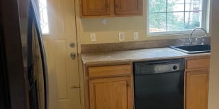 5328 HAMLIN AVENUE 5328 HAMLIN AVENUE Photo Gallery 1