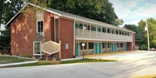 108 NE Roanoke Ave 108 NE Roanoke Ave Photo Gallery 1