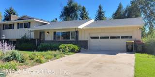6853 Duke Dr 6853 Duke Dr Photo Gallery 1