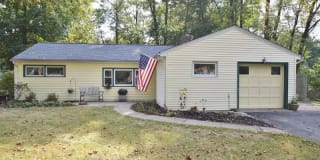 1 Kenwood Ln 1 Kenwood Ln Photo Gallery 1