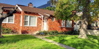 4715 BUFFALO AVE 4715 BUFFALO AVE Photo Gallery 1